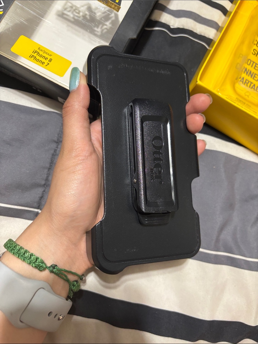 OtterBox Defender Series Rugged Protection Case - Picture 3 of 3